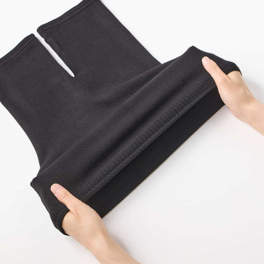 【吸湿発熱】お腹縫い目なし3分丈オーバーパンツ HGY703 E1