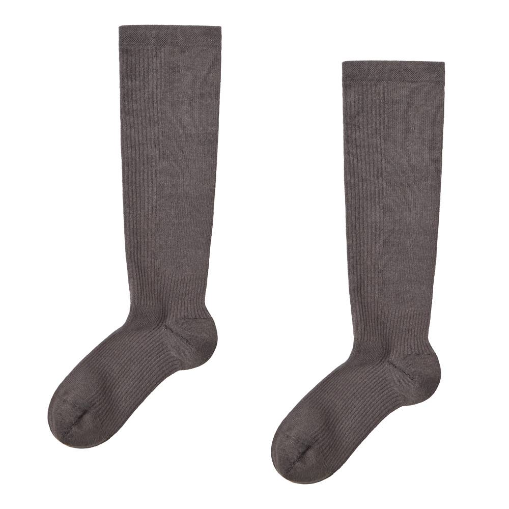 【Fitte】綿シルクソックス ひざ下丈(ハイソックス) KLZ502 チャコールグレー