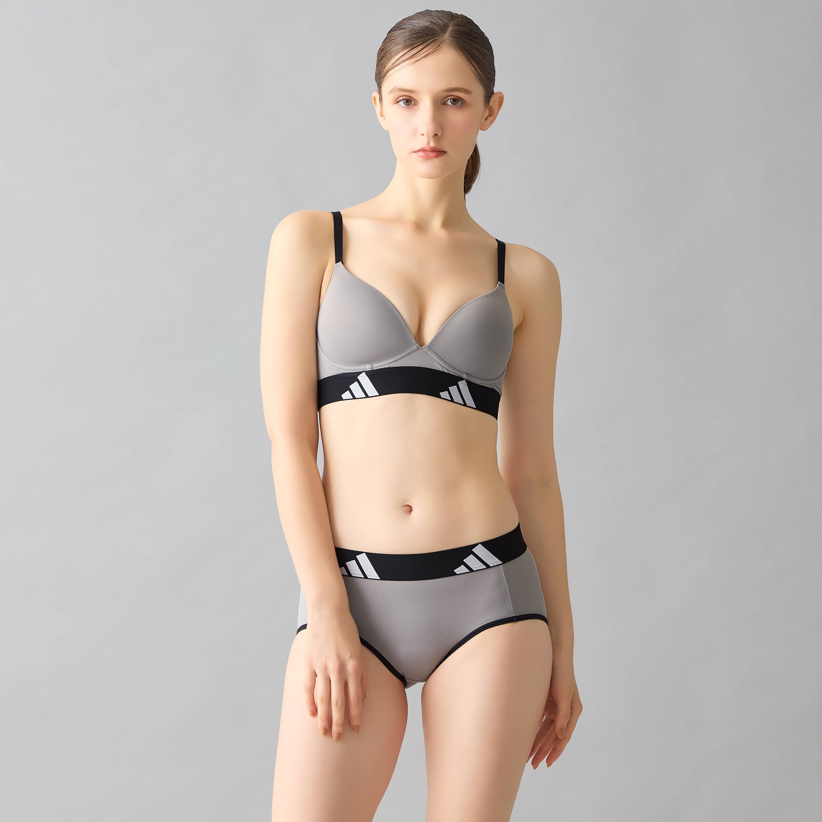 【Sports Foundation】ノンワイヤーブラジャー【SALE】 AP0255 E11