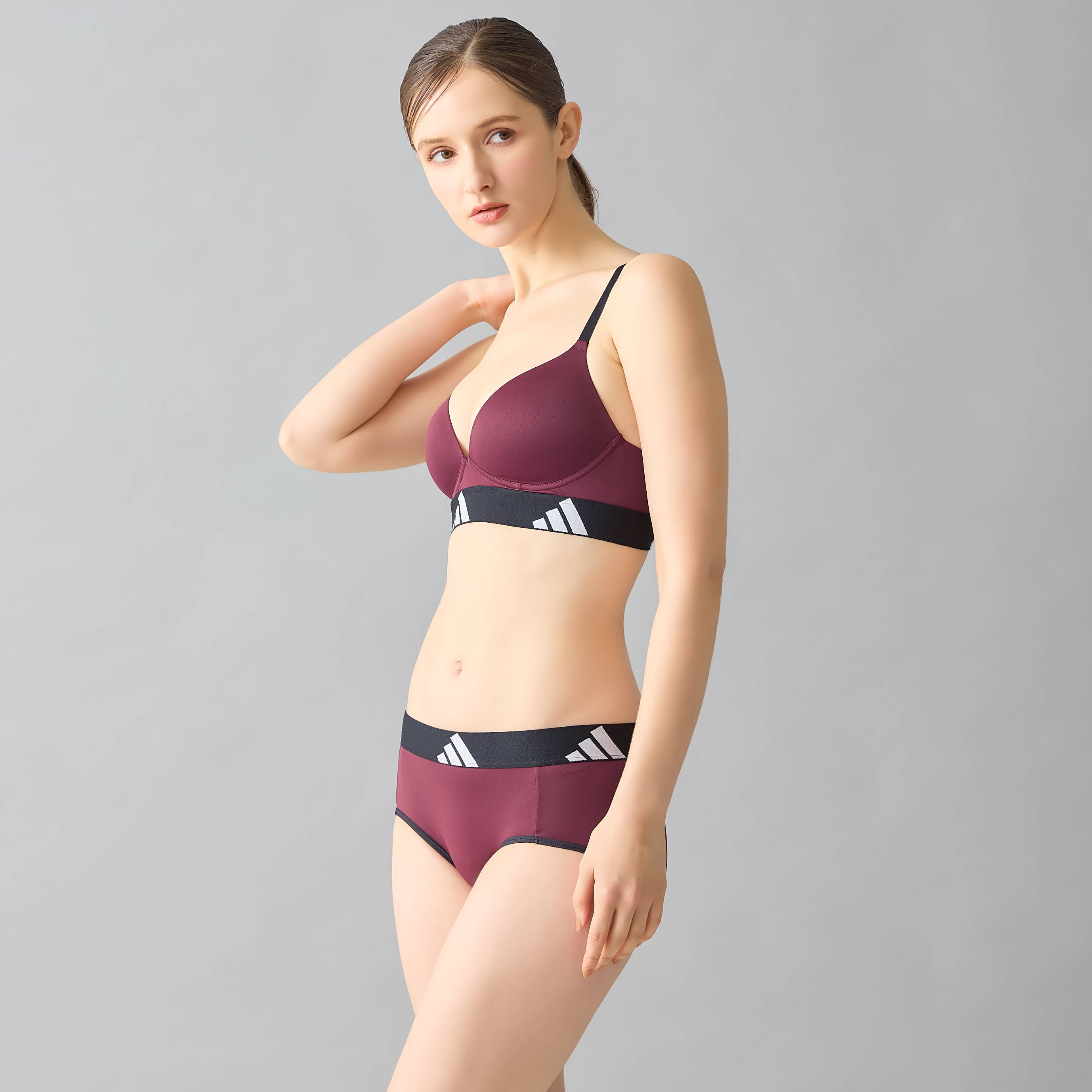 【Sports Foundation】ノンワイヤーブラジャー【SALE】 AP0255 E12