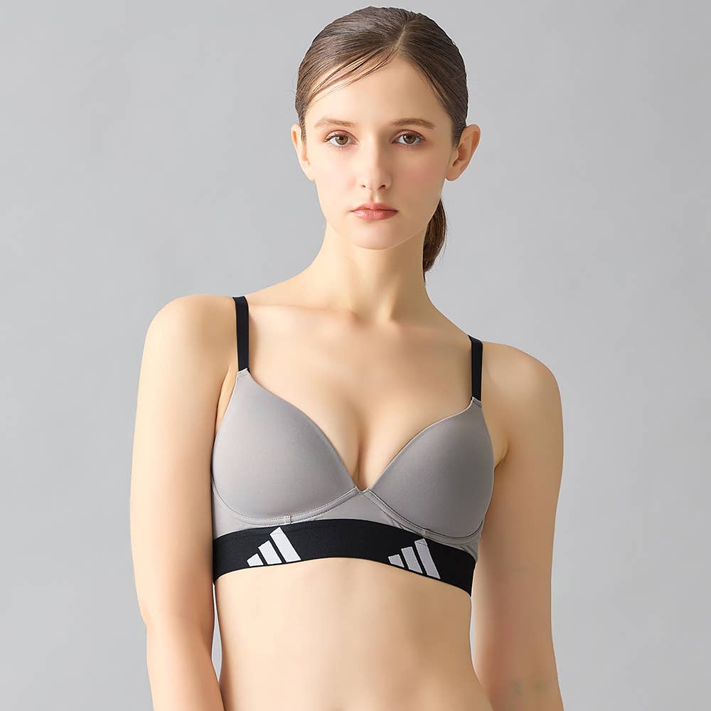 【Sports Foundation】ノンワイヤーブラジャー【SALE】 AP0255 E5