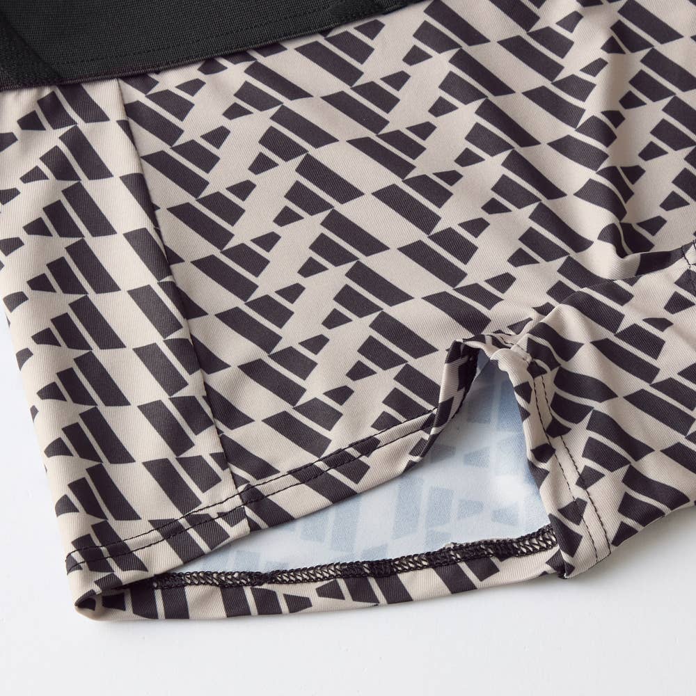 【Print】ハーフショーツ【SALE】 AP8362 E2