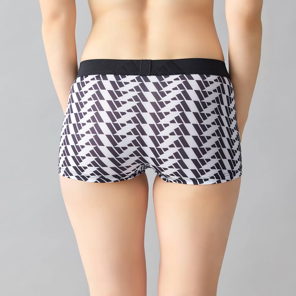 【Print】ハーフショーツ【SALE】 AP8362 E7