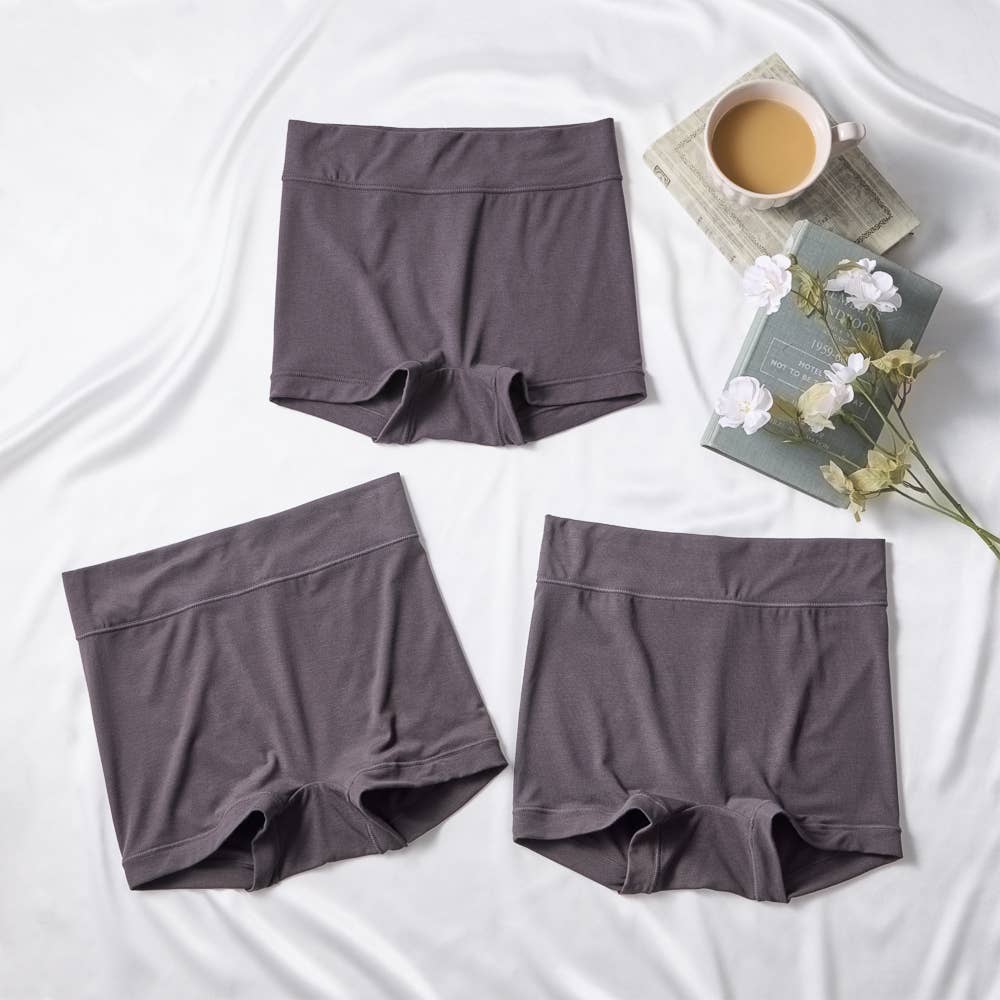 ネット限定お得福袋【シルク混1分丈ショーツ】同色3枚セット