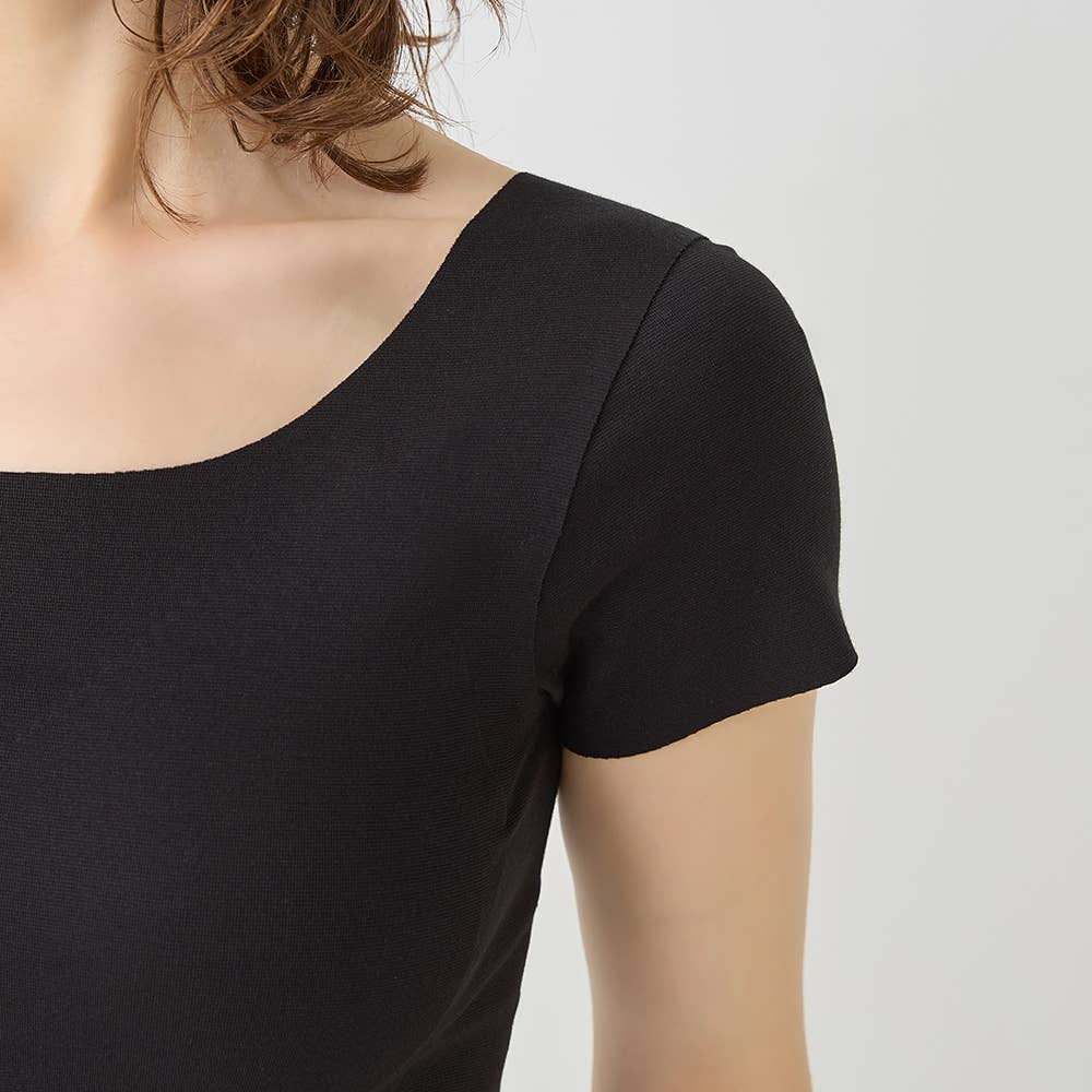 【完全無縫製×肌側オーガニックコットン100%】カップ付き2分袖インナー KB2560P E10