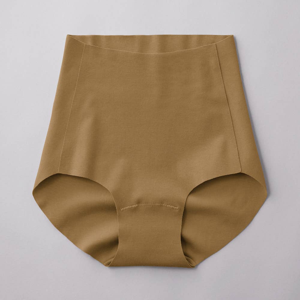 【Fitte】レギュラーショーツ KB3070K ライトブラウン