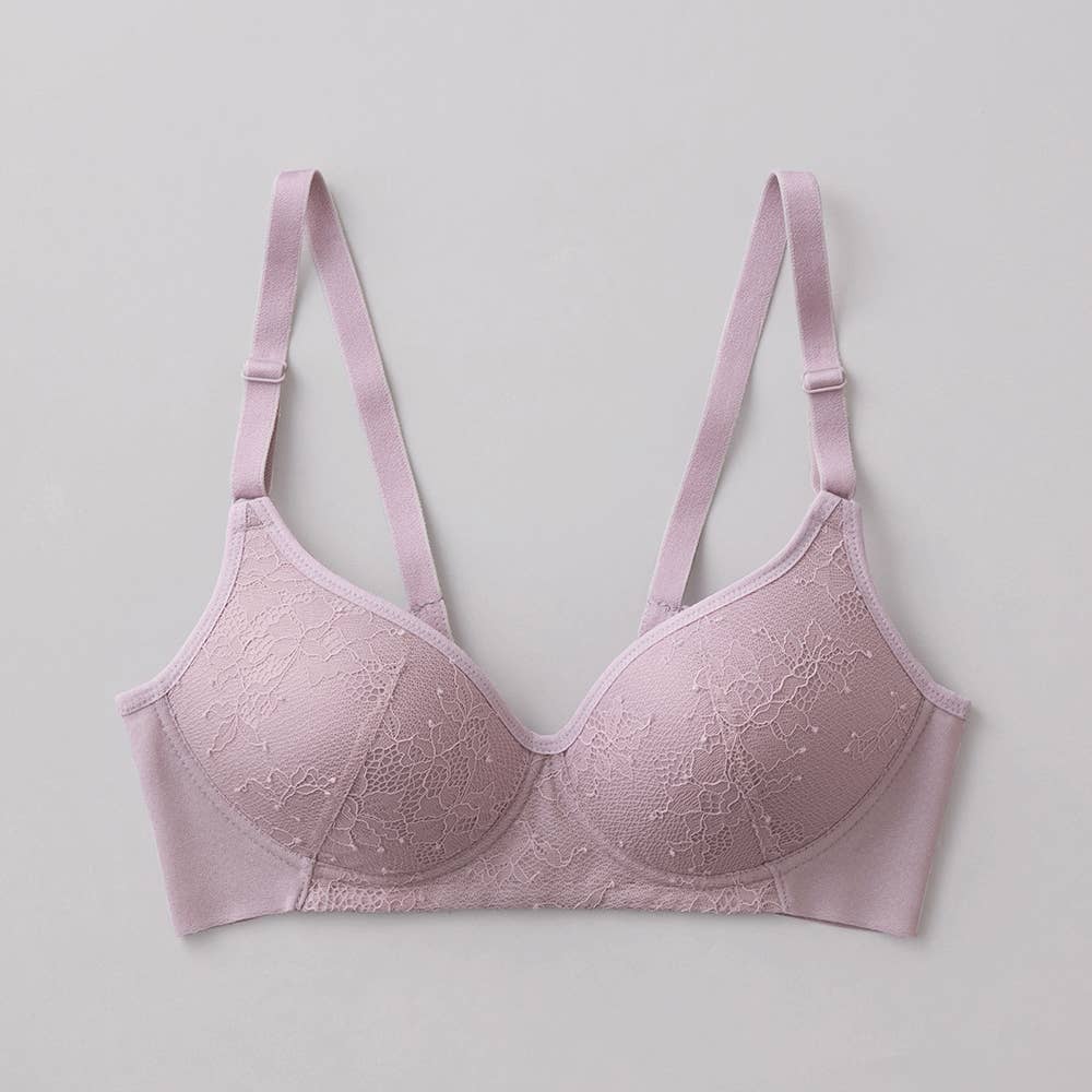【Fitte(肌側綿100％)】ノンワイヤーブラジャー KB4592 コトラベンダー