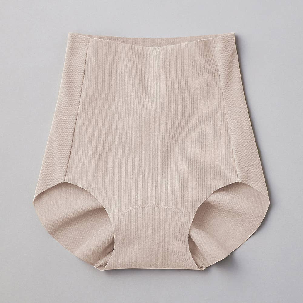 【Fitte(カットオフ リブ)】レギュラーショーツ【SALE】 KB5070K ホワイトベージュ