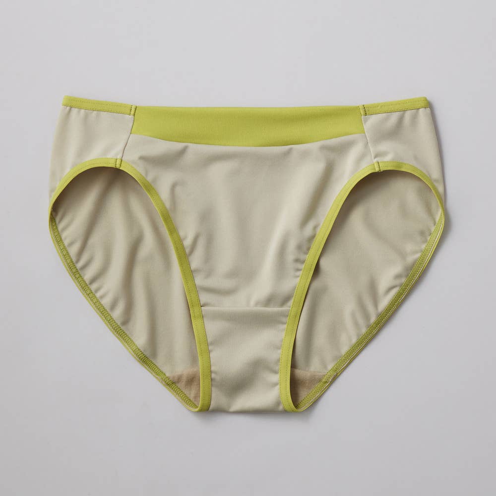 【mochibra（まる胸）】ハーフショーツ JS1056H ノーブルベージュ