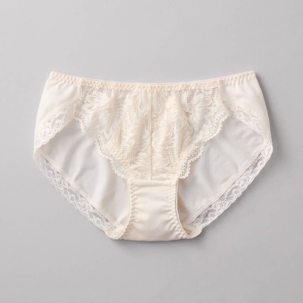 【ふわっと盛れる】ハーフショーツ【セット割対象】 JS1057H ナチュラルホワイト