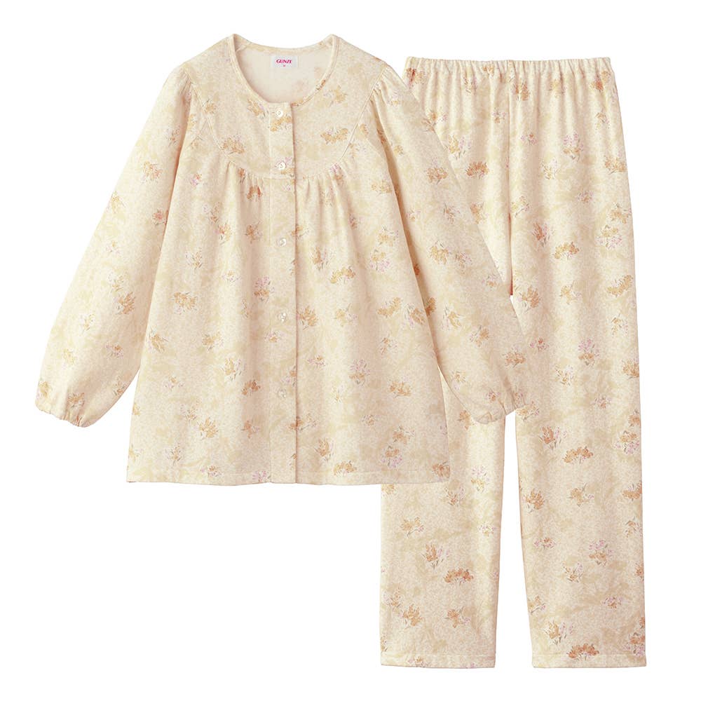 【綿混】ソフトキルト 長袖長パンツ フェミニンパジャマ TG8044 クリーム