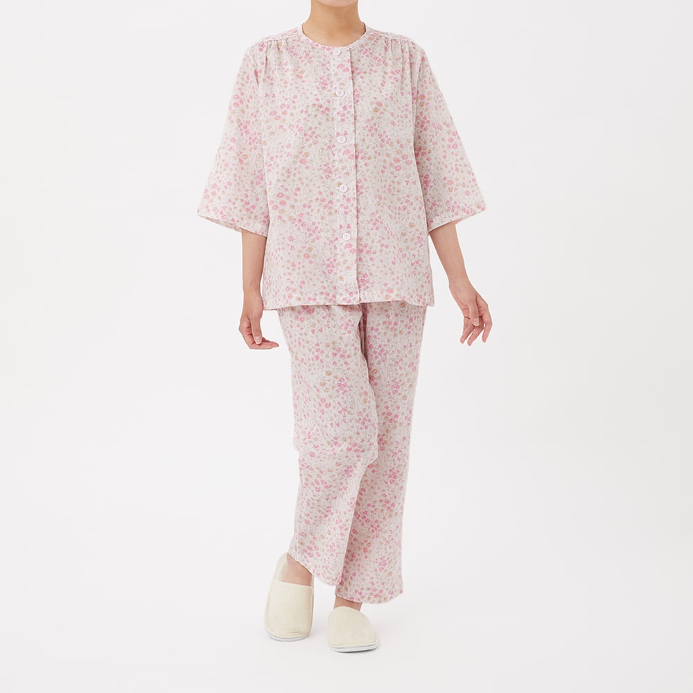 ＊無印良品　パジャマ　125-140サイズ＊