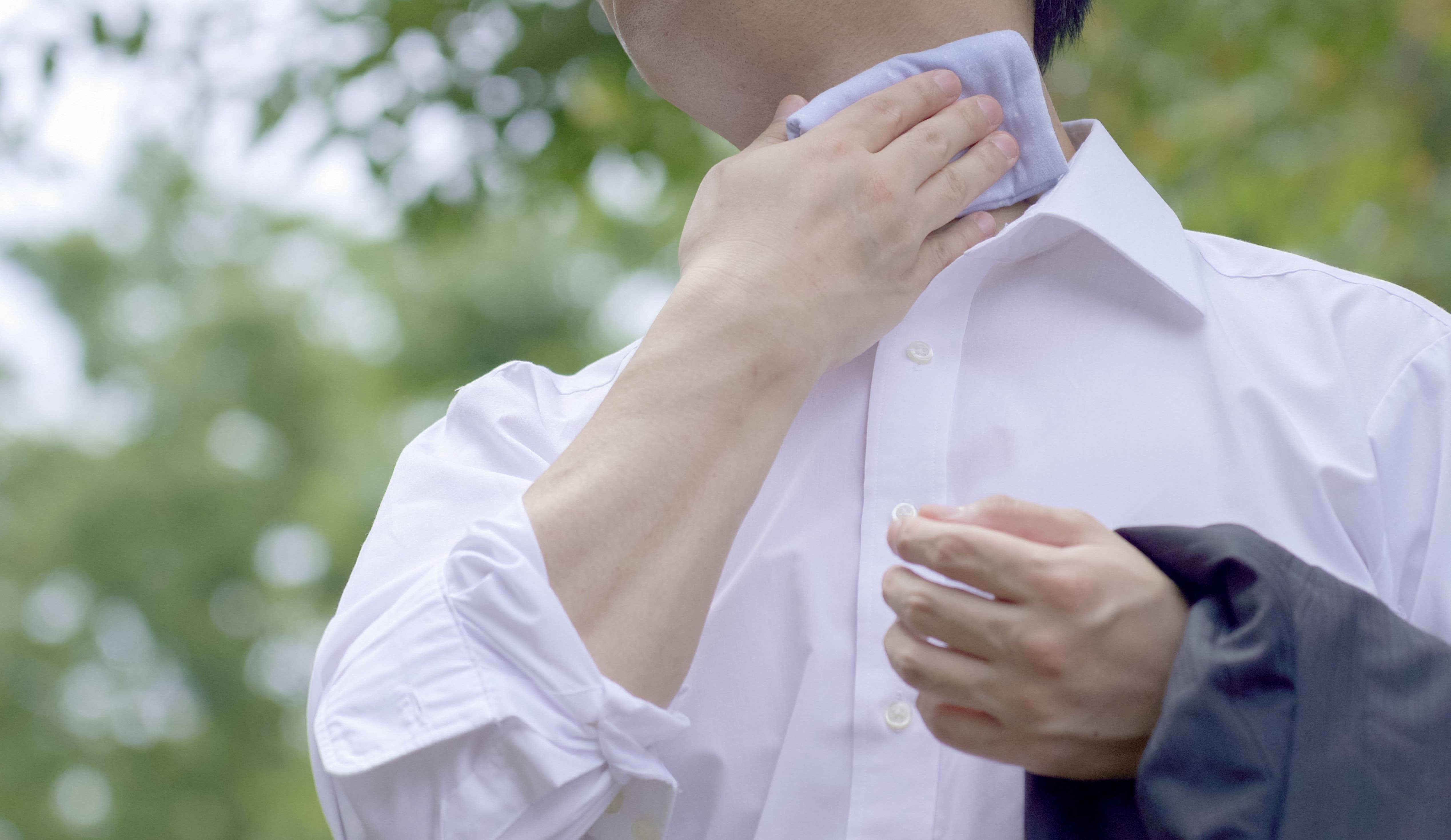 汗がベタベタする理由＆対策とは？汗のベタつきや不快感を軽減するおすすめインナーを紹介