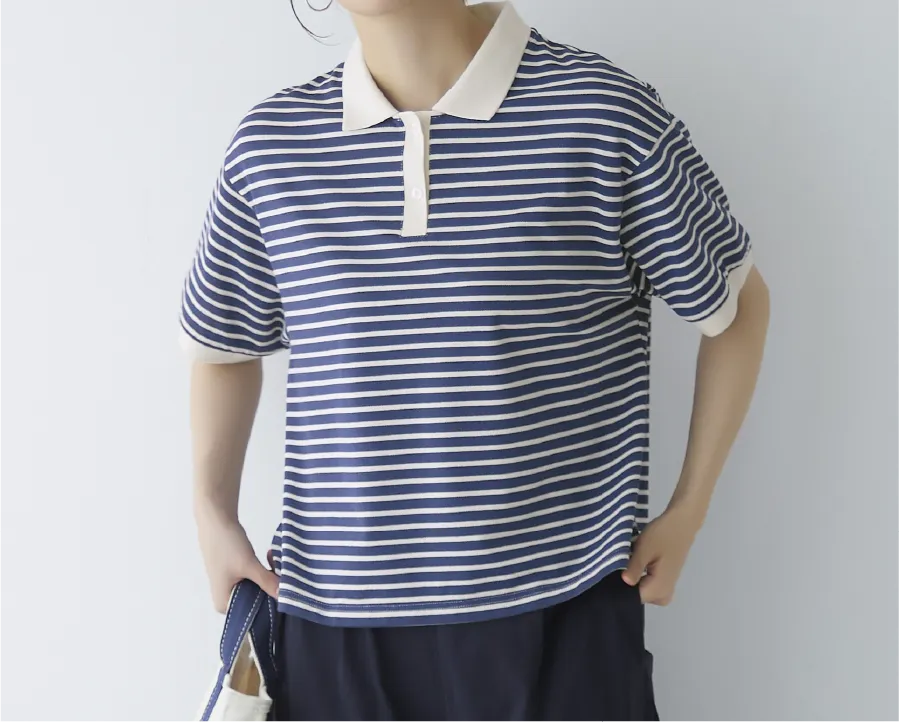 ややゆとりのある身幅で体のラインを拾わず安心