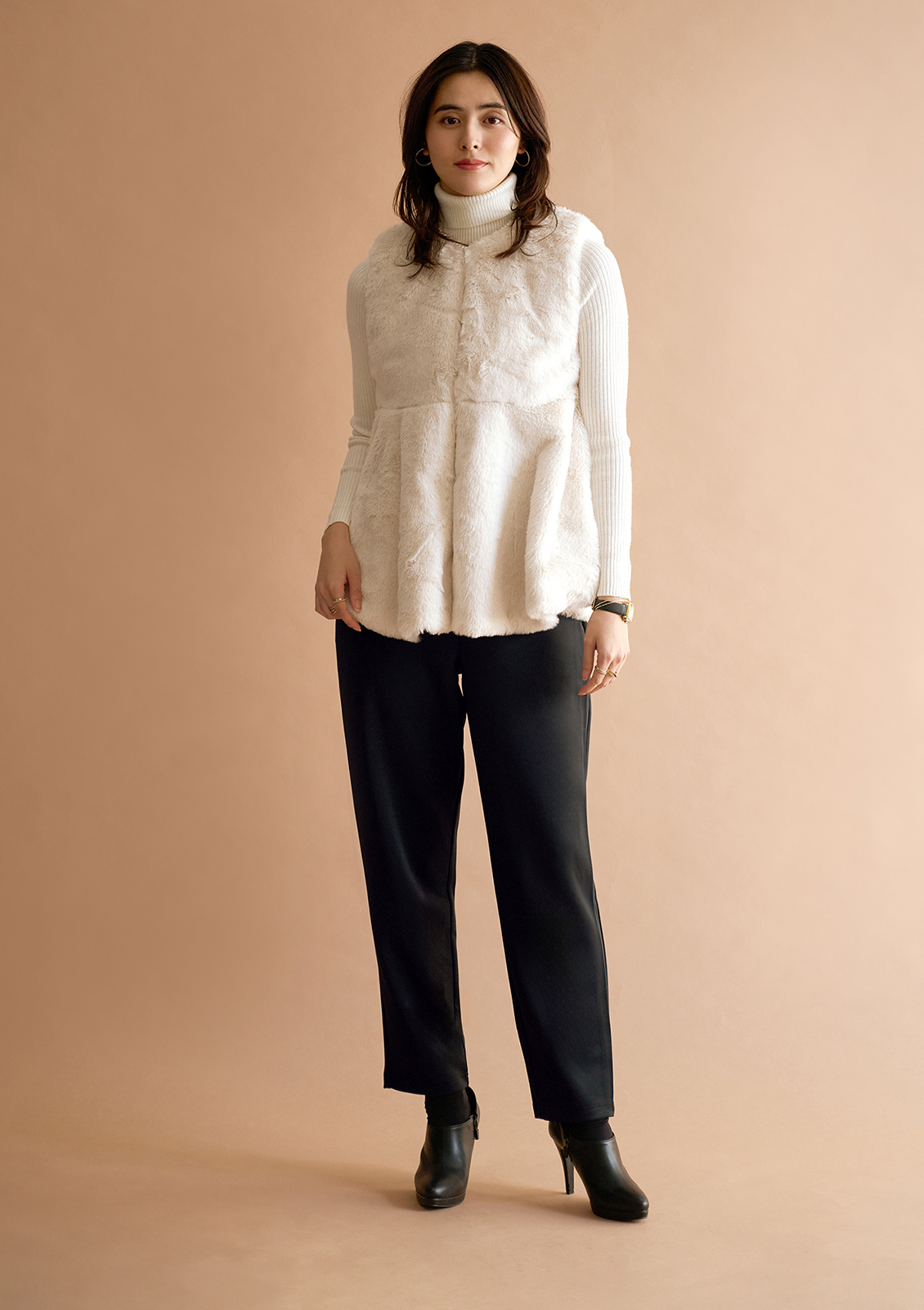 168cm M ブラック着用