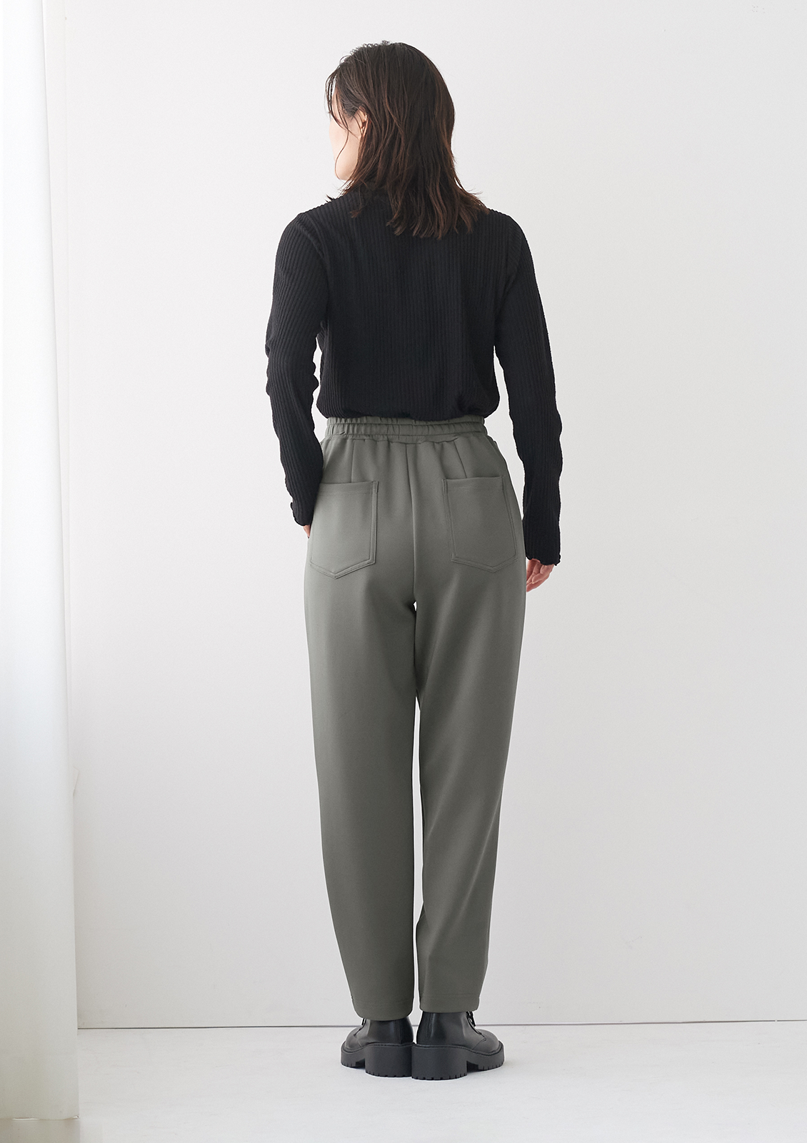 168cm M グレー着用